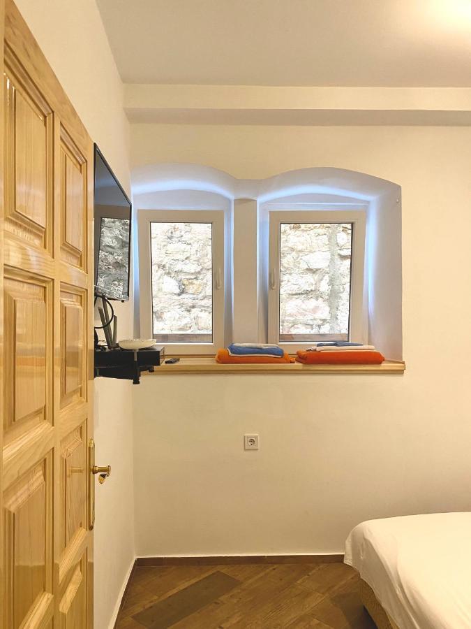 Apartment Njegos Perast Eksteriør billede