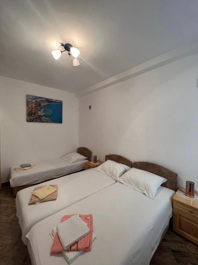 Apartment Njegos Perast Eksteriør billede